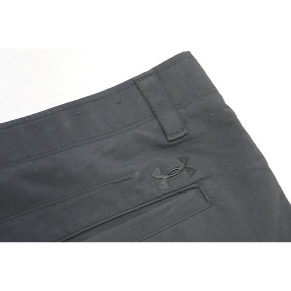 Under Armour Golf Shorts HeatGear Loose Black Flat Athletic 10" INS Mens Sz 38 - Picture 1 of 7